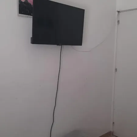 Pensjonat Ajuda Space